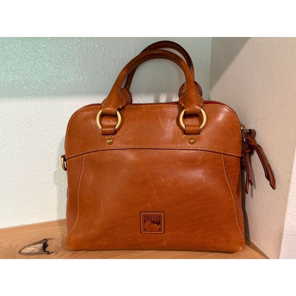 D&B Florentine Cameron Satchel in Natural Brown EUC Missing long strap